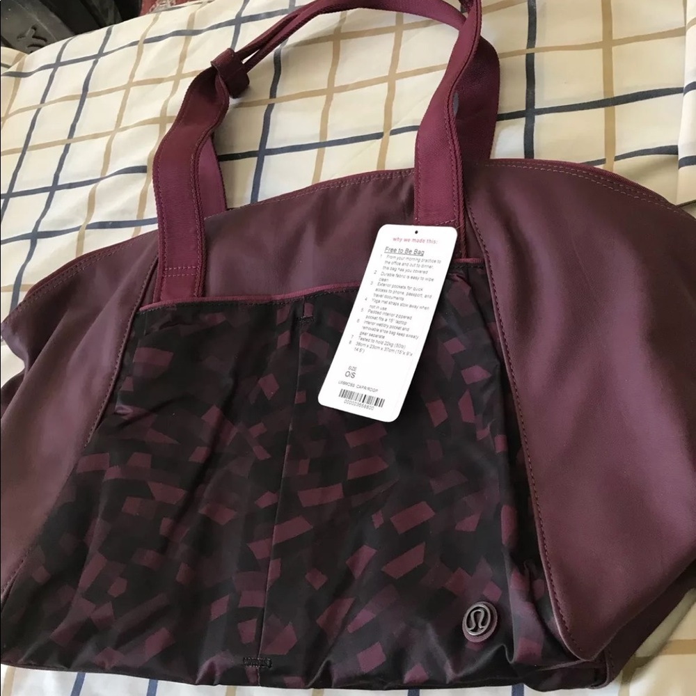 Lululemon Free to Be Bag